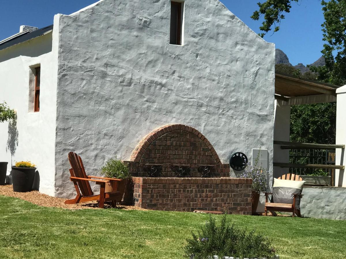 Raithby Winelands Historical Cottage Ngoại thất bức ảnh